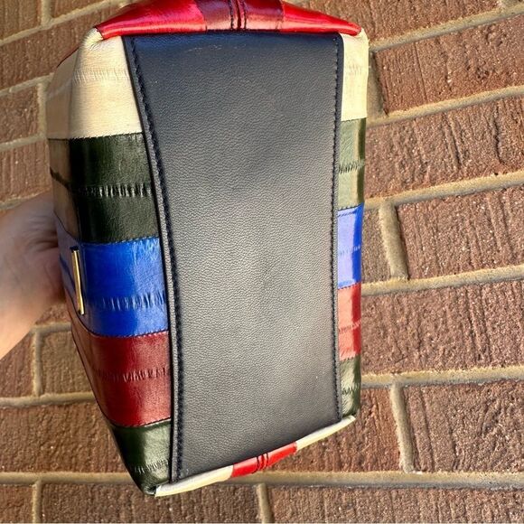 TORY BURCH Sydney Patchwork Eel Leather Bucket Bag In Multi - Picture 11 of 15